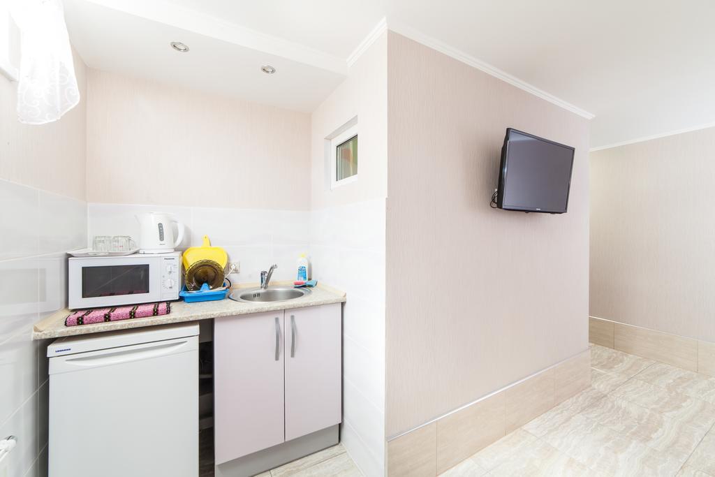 Home Comfort Livoberezhna Iec Kiev מראה חיצוני תמונה